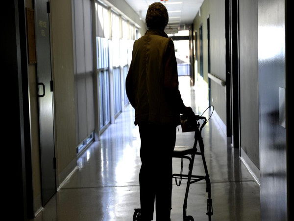  'Perfect storm' link found between dementia, self-harm 