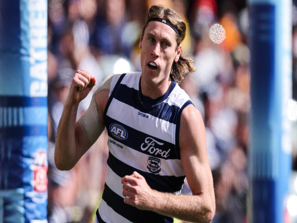  Key Geelong tall Blicavs re-signs until end of 2025 