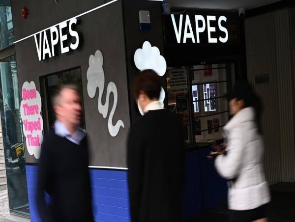  Vape detectors 'an option' for NSW public schools 