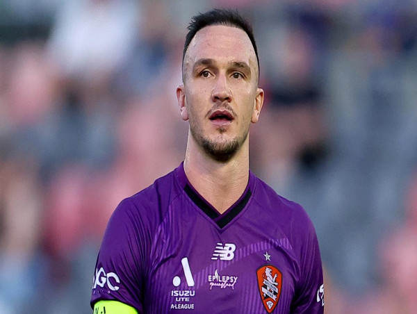  Roar skipper Aldred pumped for 'new era' under Aloisi 