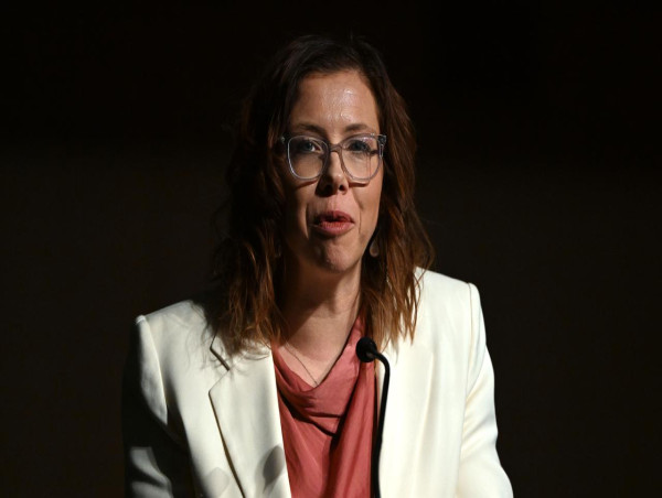  Government removes redress scheme restrictions 