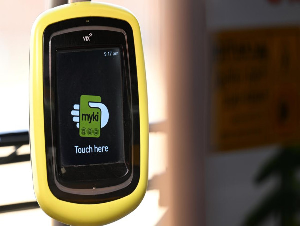  Budget issues won't influence myki contract call: govt 