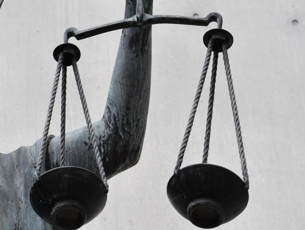  Man charged with murder was on bail, court told 