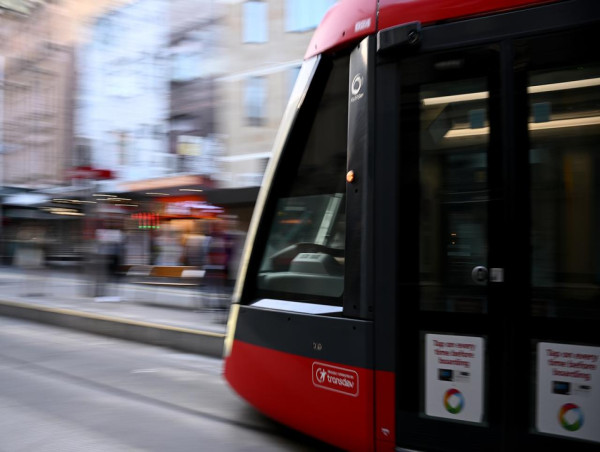  Light rail victim identified as Sydney teenage girl 