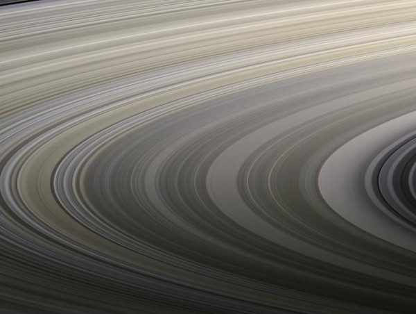  Saturn’s rings are no more than 400 million years old – study 