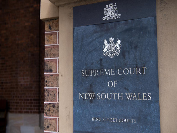  Woman 'furious' in airport toilet before alleged murder 