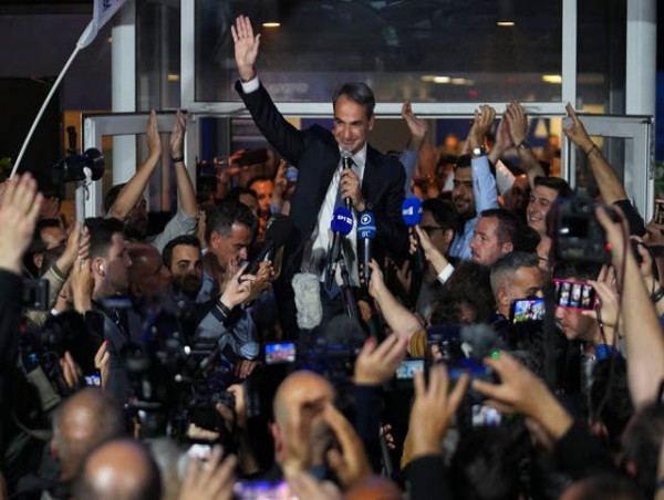  Greek prime minister to seek outright majority after huge election lead 