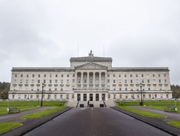  Sinn Fein’s Michelle O’Neill urges DUP to restore powersharing 