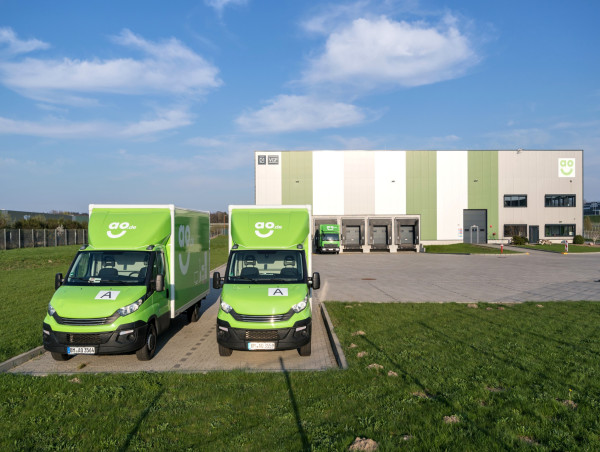  AO World commits to over 5.0% earnings margin in its fiscal 2024 