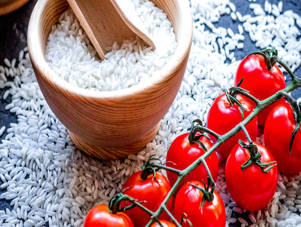  India moves to secure tomato supplies; Potential measures to preserve rice accessibility 