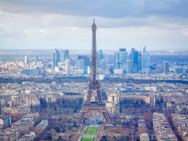  Is the CAC 40 index a buy amid a slowdown in Europe and China? 