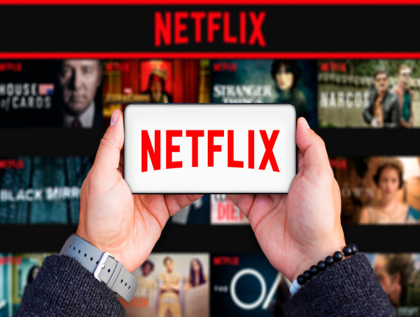  Netflix surprises on subscriber growth: ‘they’ve executed the playbook perfectly’ 