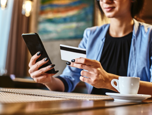  Federal Reserve officially launches FedNow instant payment service 