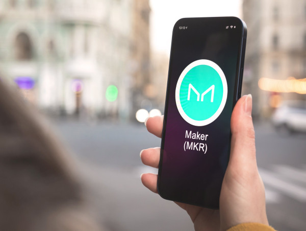 Chainlink, Maker, Synthetix prices rise as the fear and greed index retreats