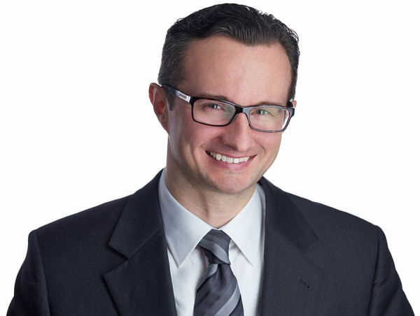 Expert Business Lawyer Streamlines LLC Formations for Businesses