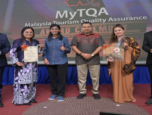 Paradise 101 Langkawi Achieves MyTQA Platinum Award, Recognized by the Ministry of Tourism and Culture