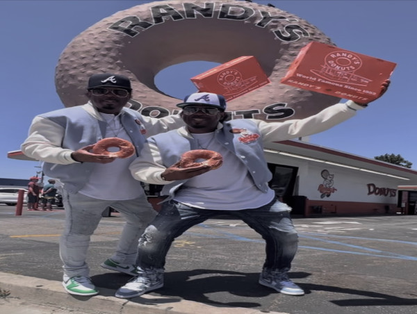  Alvin & Calvin Waters Bringing Randy’s Donuts Coming To Atlanta 