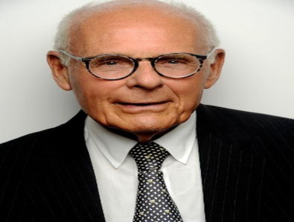  Harry Abrams, Hollywood Talent Agent, Urges Collaboration and Transparency Amidst Industry Strike 