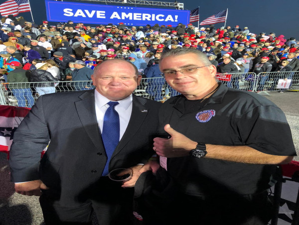  Tom Homan named Hero of The Month by VFAF Veterans for Trump 