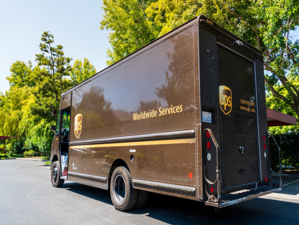 UPS trims full-year guidance: ‘this is a beneficial outlook for FedEx’