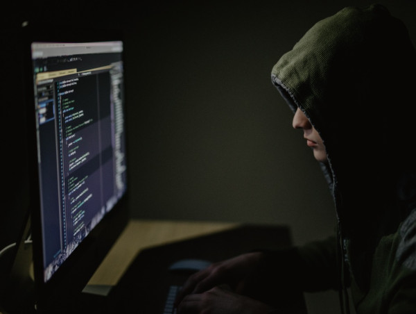  Stablecoin UZD dips 99% following Zunami Protocol hack 