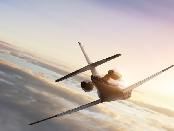  Wheels Up stock price forecast: Hopes lost, crash landing ahead 