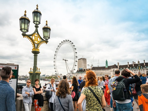 UK wages rise the fastest on record: what does it mean for the British pound? 