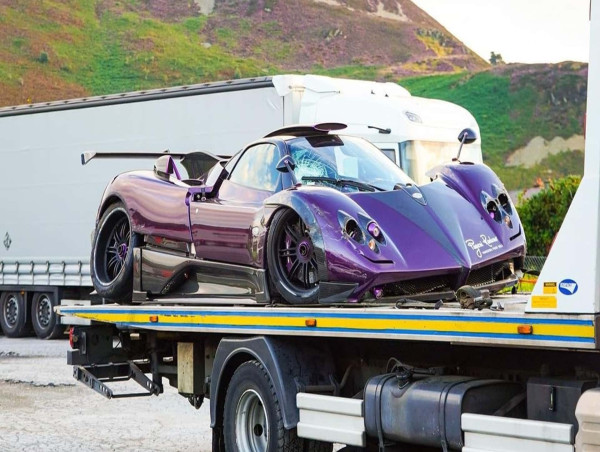  Pagani Zonda once owned by Lewis Hamilton crashed in Wales 