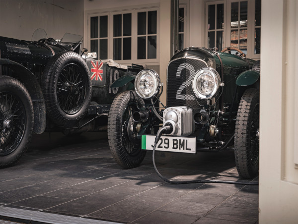  Iconic Bentley Blower recreated as new scale ‘Blower Jnr’ 