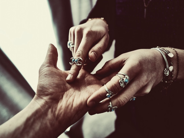 Unlocking True Potential And Inner Strengths With The Oracle Psychic