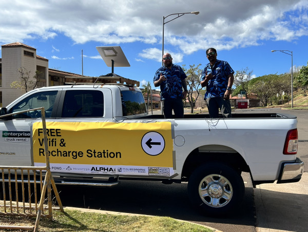  Hawai‘i defense innovation community collaborates to restore Maui connectivity after devastating wildfires 