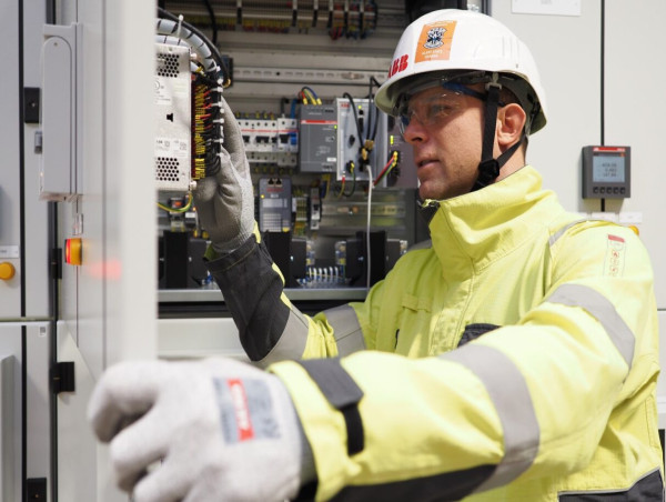  ABB invests in edge-to-cloud platform innovator Pratexo 