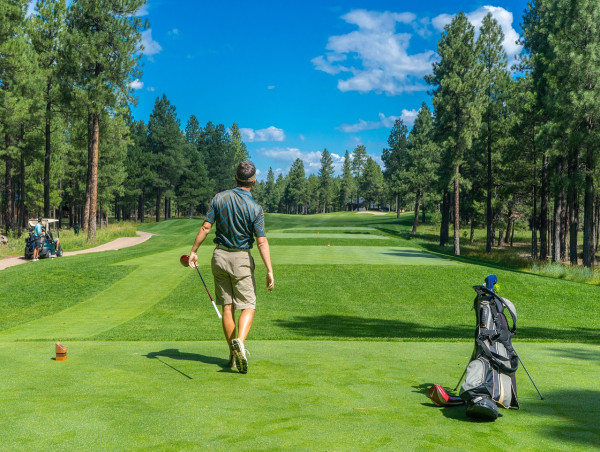  Green Valley Ccofri Introduces a New Golf Guide Section for Beginners 