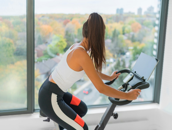  Peloton stock opens 30% down after Q4 earnings 