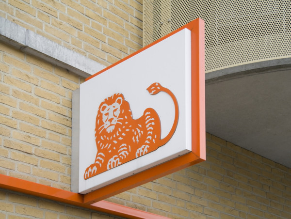 Here’s why the ING Bank share price has fallen to a key support