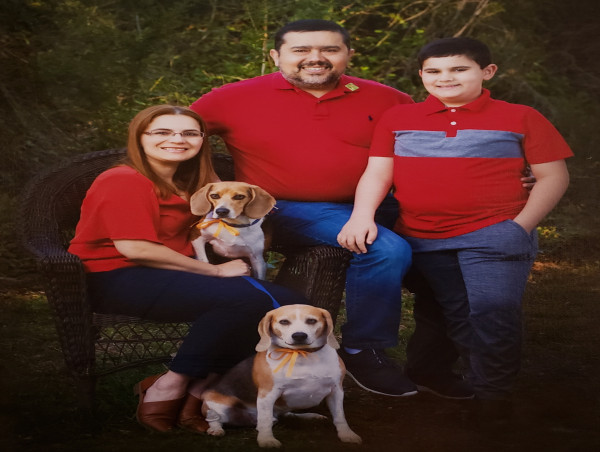 Alencar Family Foundation: Illuminating the Power of Charitable Work and Volunteering