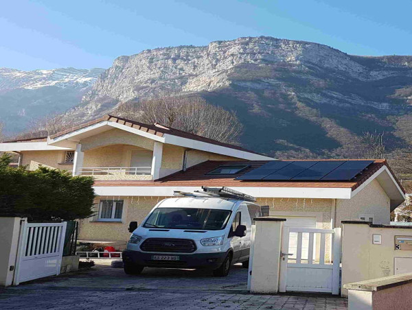 Rhône Solaire Pro Lance Ses Services De