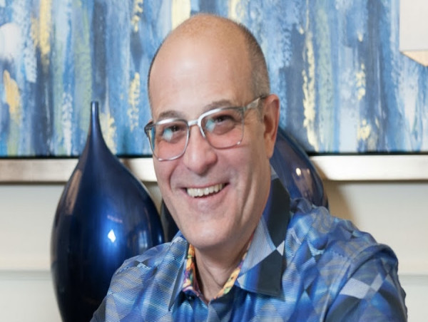 Unlock Online Success with Attraction Marketing: Insights from Ed Zimbardi