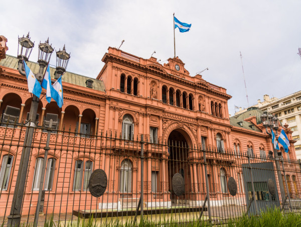 Argentina peso (ARS) could become the next Zimbabwe dollar