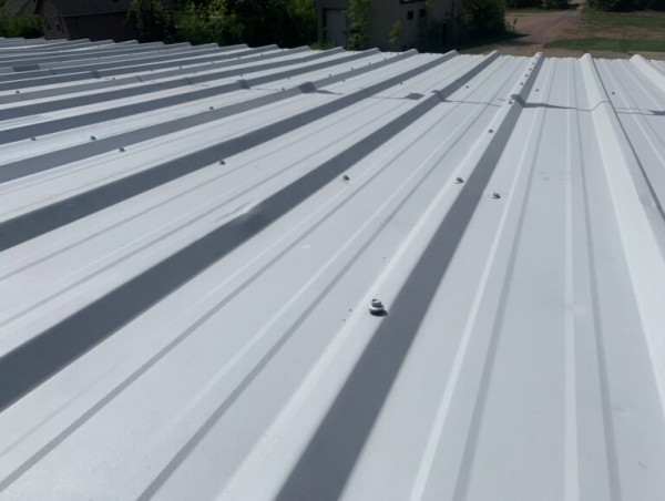  Highlighting the Paramount Importance of Commercial Roof Waterproofing 