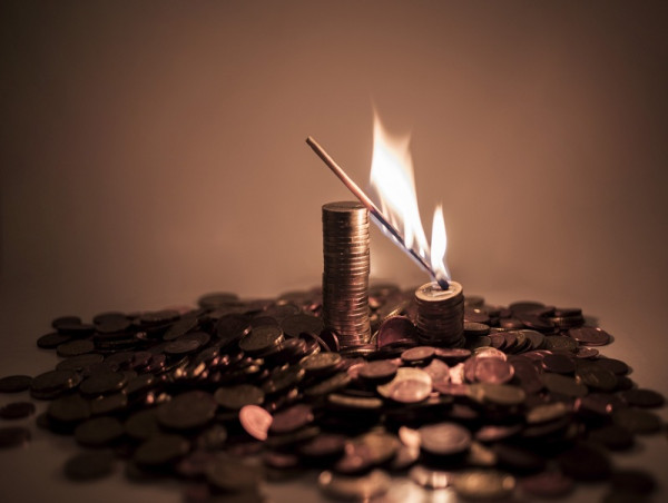 Binance Coin (BNB) turns green as Binance completes 25th quarterly burn