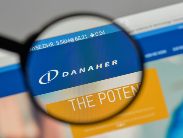  Jim Cramer buys Danaher stock on the post-earnings decline 