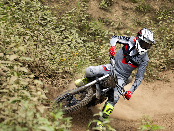 Introducing Kollter DS1 Pro: Reinventing Electric Dirt Biking with Unprecedented Power and Innovation