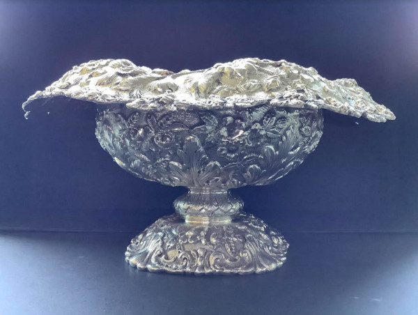  SJ Auctioneers' online Happy Hour of Fine Collectibles auction, Nov. 12, features jewelry, silver, trains, toys and more 