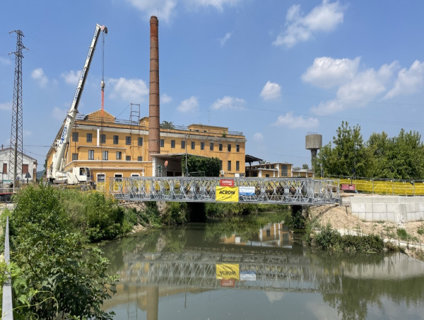 Acrow’s Detour Solution Minimizes Traffic Disruptions During Historic Bridge Renovation in Italy