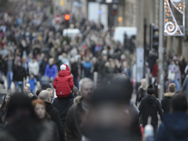  Drop in retail sales pushes sector to worst month since the pandemic 