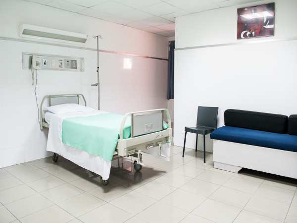 Medical Properties Trust stock price: buy the dip or sell the MPW rip?