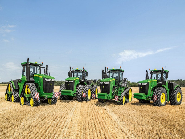  Deere just disappointed on guidance: here’s what the experts are saying 