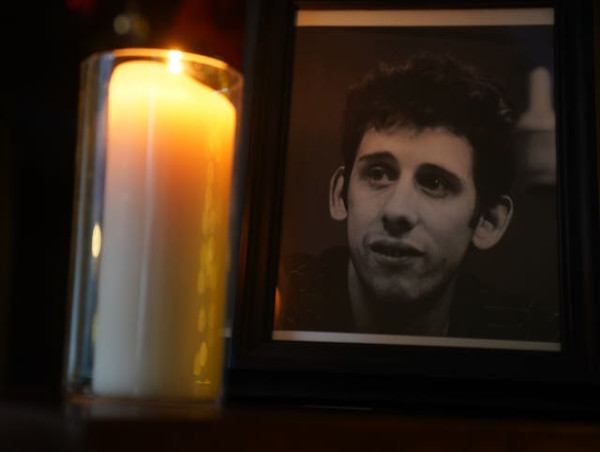  Pogues frontman Shane MacGowan remembered as a ‘lyrical genius’ 