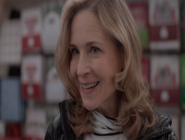  Actress MARGARET CURRY Delivers Friendly Skepticism in New Holiday Film ‘MERRY GOOD ENOUGH’ 